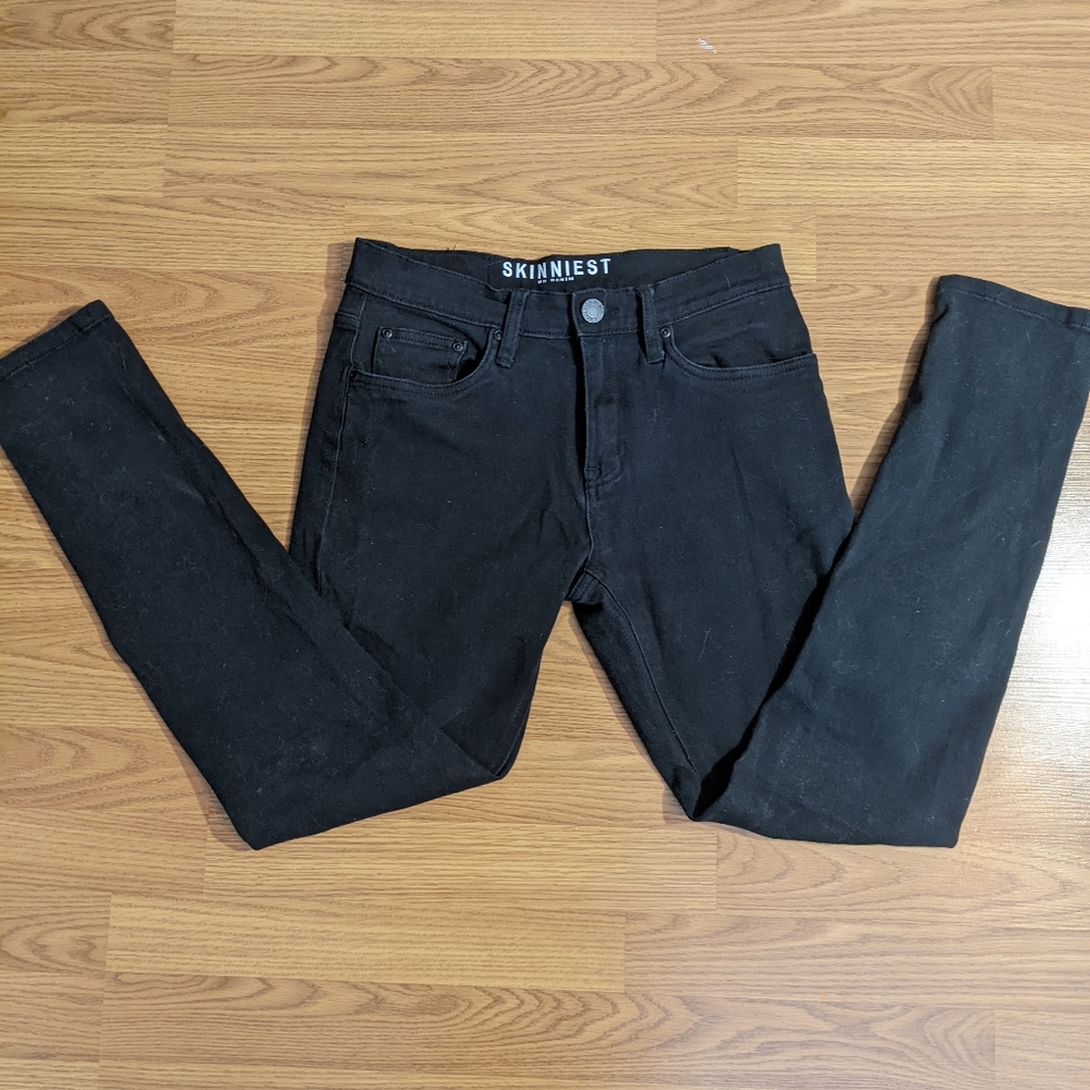 Skinny black jeans